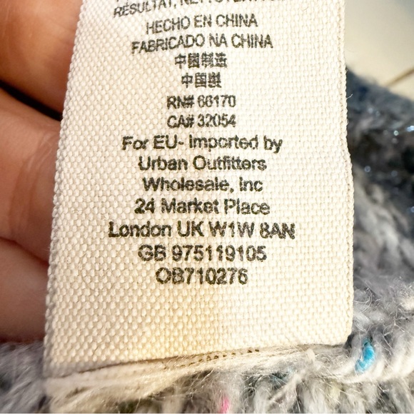 Free People I Heart You Wool Blend Cropped Aztec Print Sweater Grey Size Small - Picture 11 of 11